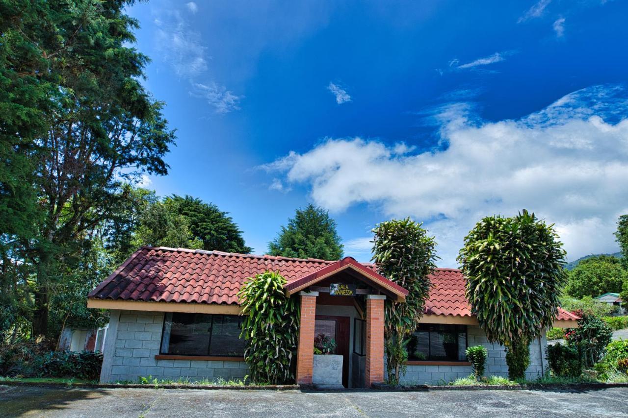 Hotel Villa Zurqui San Isidro  Экстерьер фото